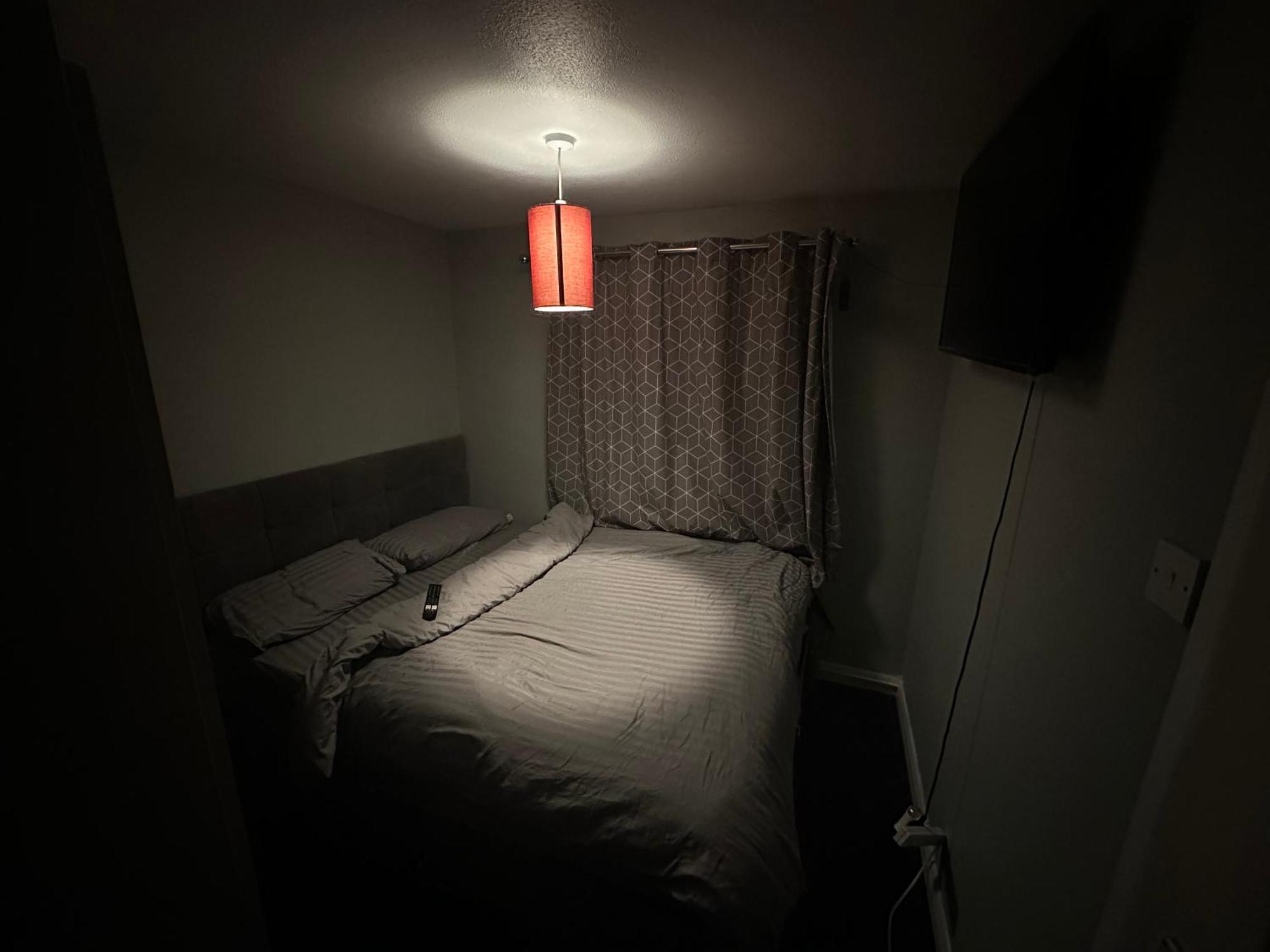 1 Bedroom In 3Bed House Бристоль Экстерьер фото